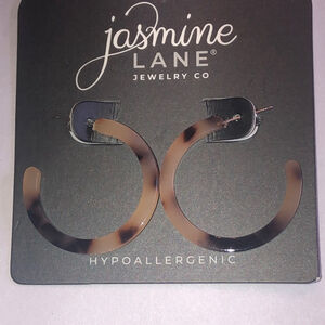 Jasmine Lane Tortoise Shell Boho Hoop Earrings